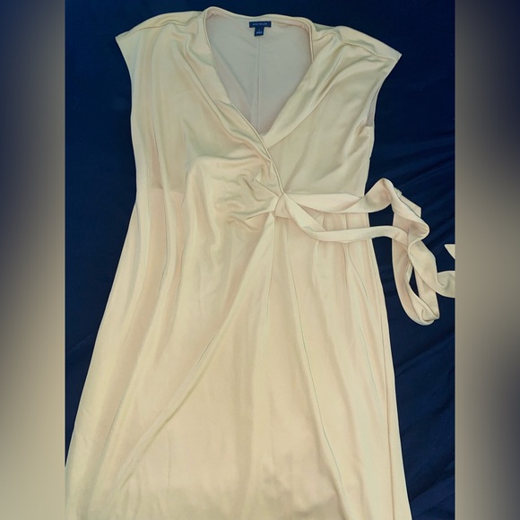 Ann Taylor dress - Picture 2 of 5